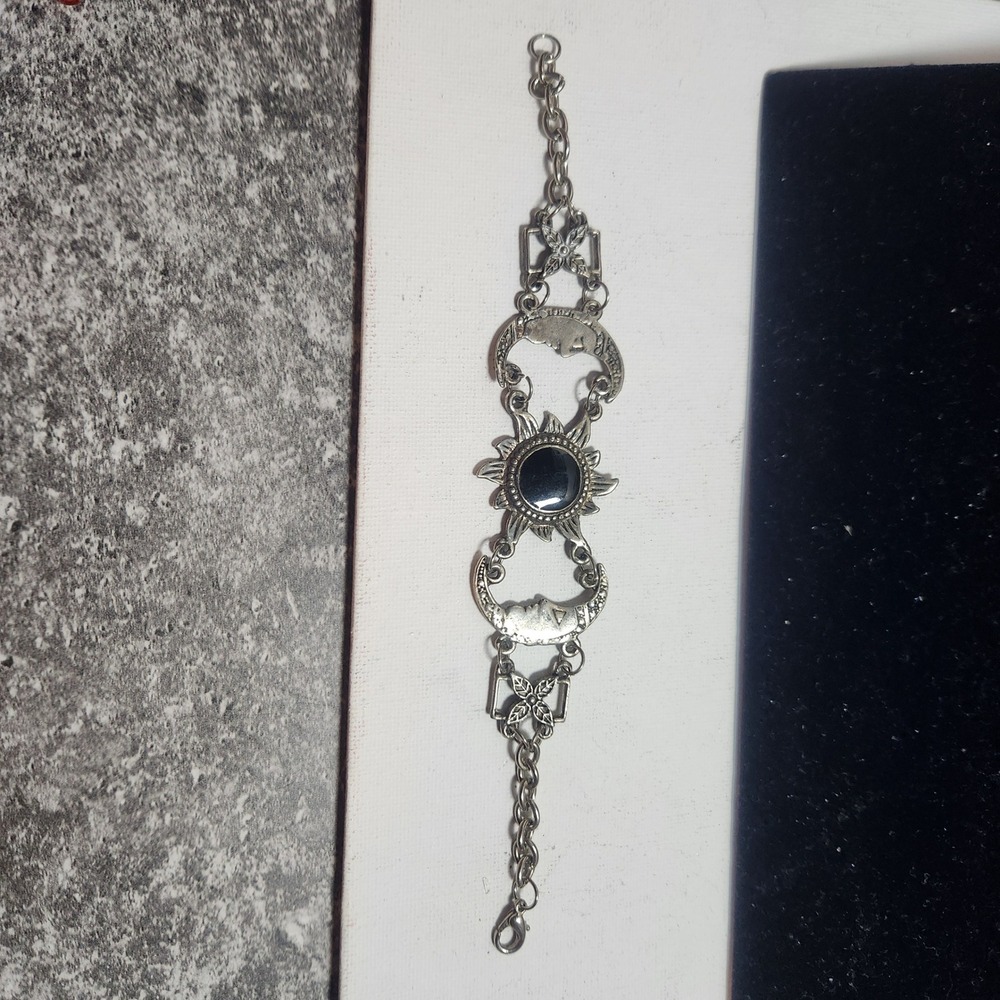 Celestial Sun Moon Link Bracelet Silver Tone Black Cabochon Boho Mystical - Picture 9 of 14
